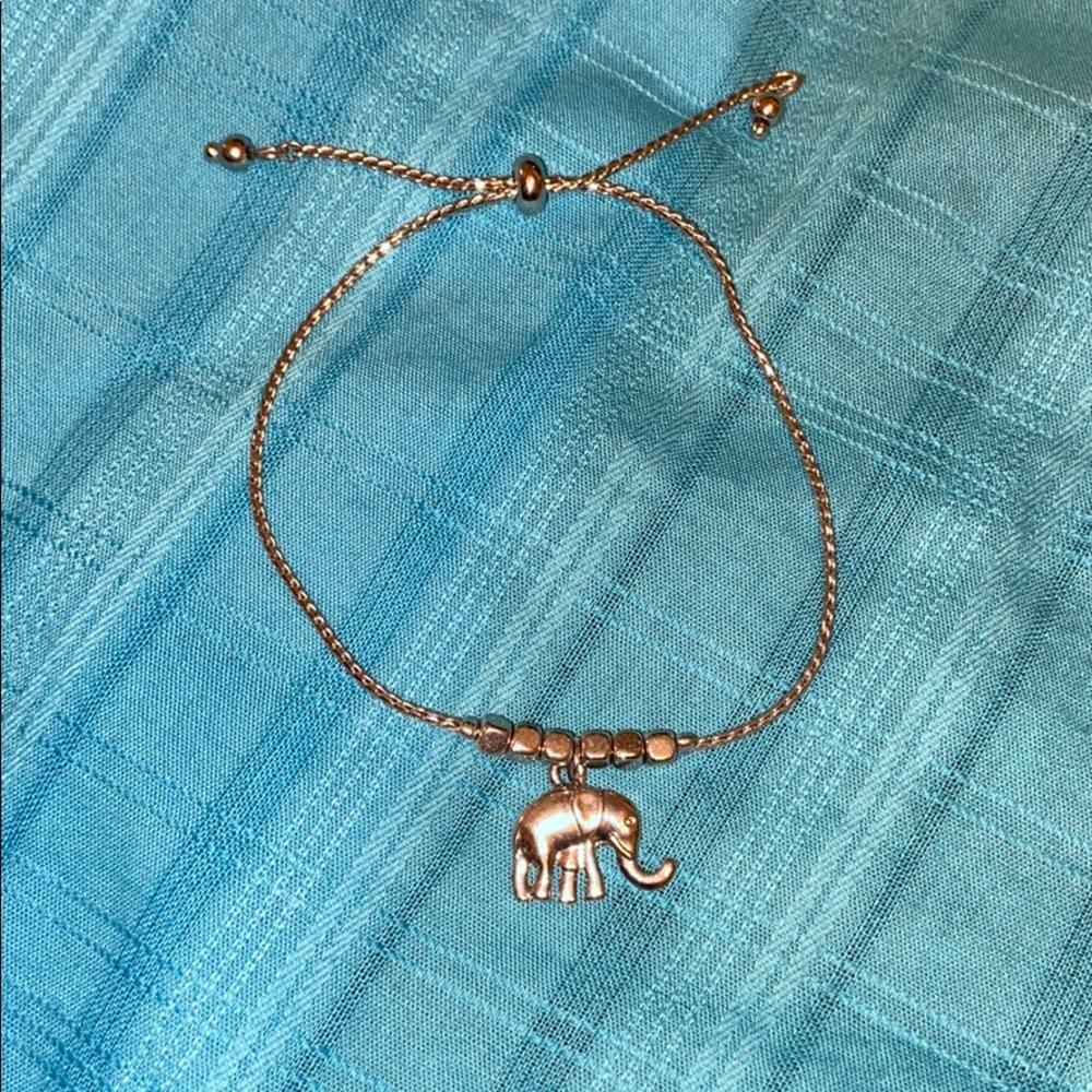 5/$25 Adjustable elephant bracelet
